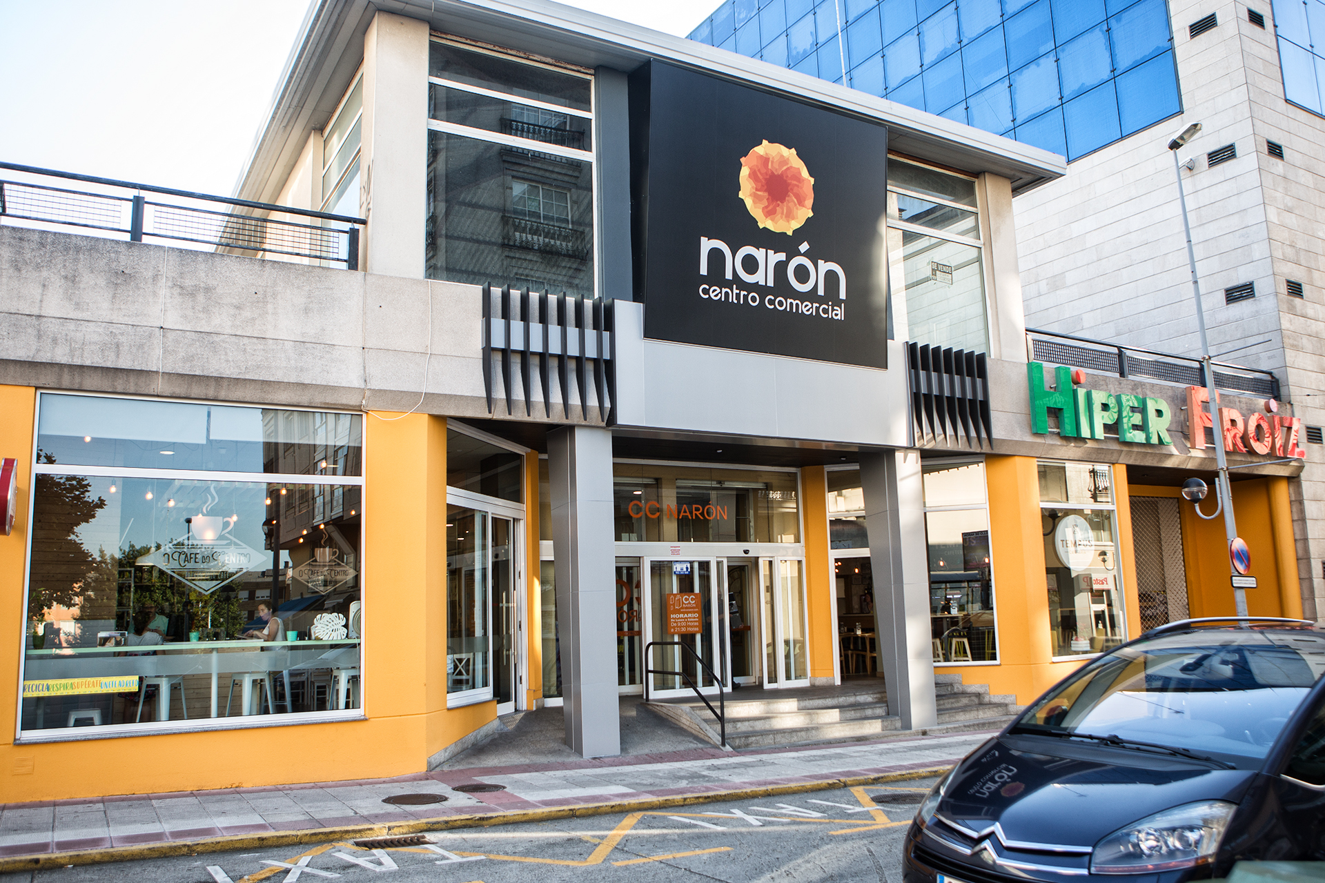 Centro Comercial Narón